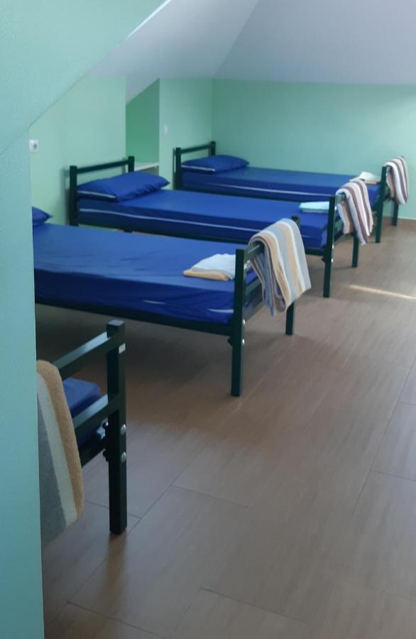 Albergue La Escuela La Laguna  Екстер'єр фото