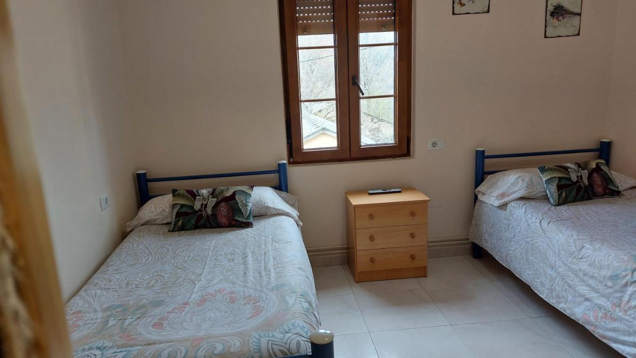 Albergue La Escuela La Laguna  Екстер'єр фото